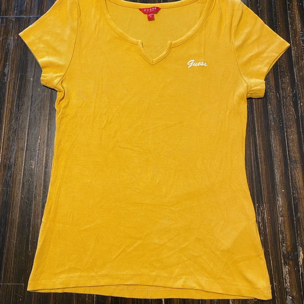 Guess Yellow Fitted Short Sleeve T-Shirt